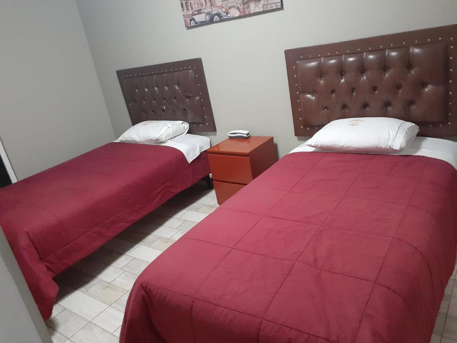 Hotel Real Palace Churin Esterno foto