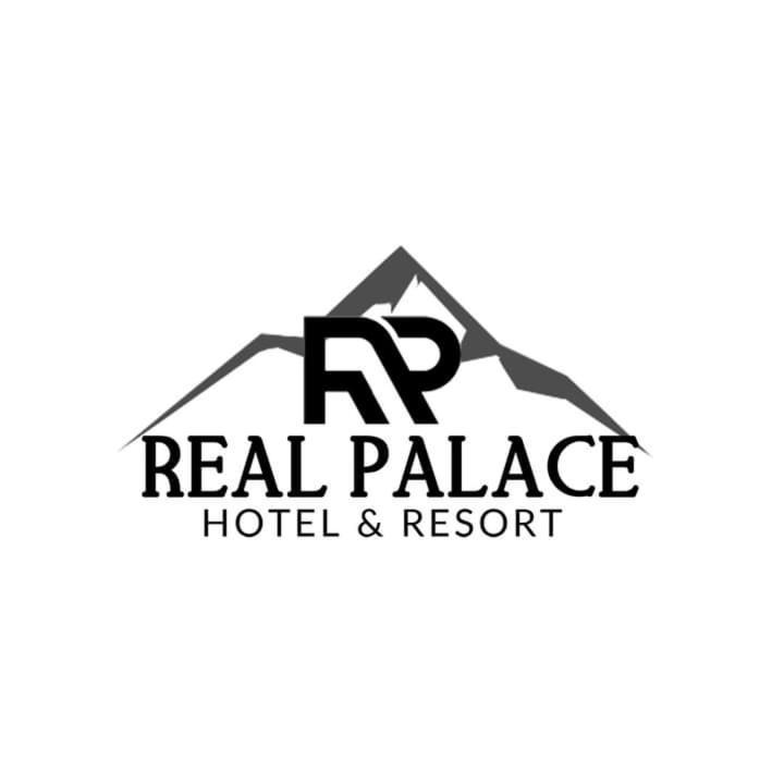 Hotel Real Palace Churin Esterno foto